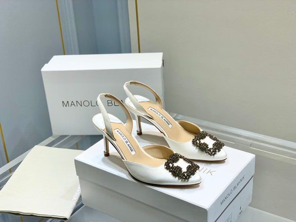 Manolo Buckle Slingback 7cm White Silk 208028