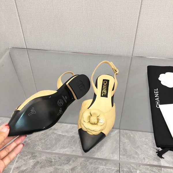 CC 25C 2CM Slingback Flats in pelle giallo cuoio 213239