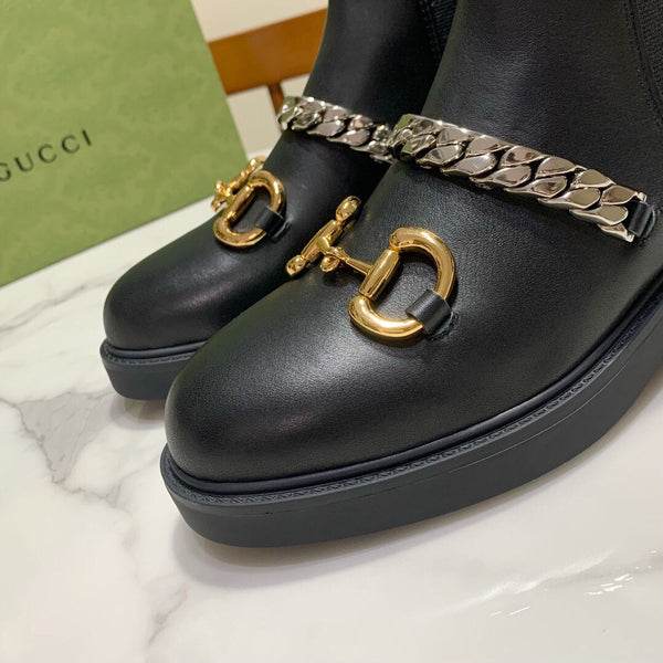 HORSEBIT ANKLE BOOTS WITH CHAIN IN BLACK CALFSKIN