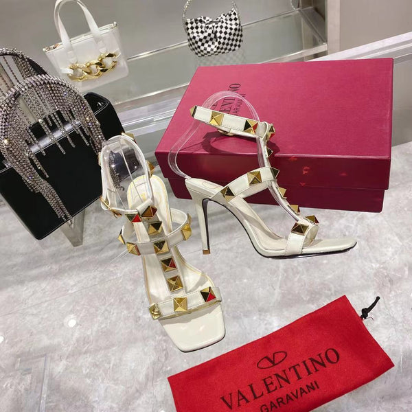 Valentino Studded Strappy Pumps 95mm Sheepskin 239551