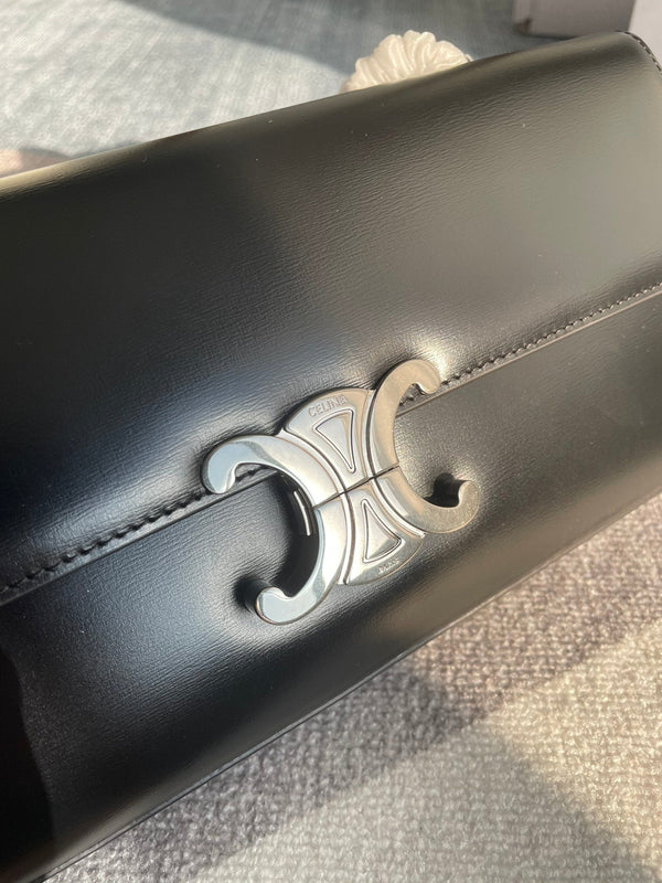 CHAIN SHOULDER BAG CLAUDE 33 IN BLACK CALFSKIN SILVER HARDWARE