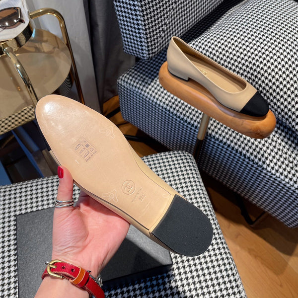 CC Ballet 20MM In Beige Lambskin 144353