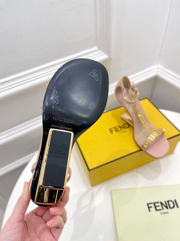 FENDI HIGH-HEELED 85 MM SANDALS IN LIGHT PINK LAMBSKIN WITH GOLD HARDWARE
