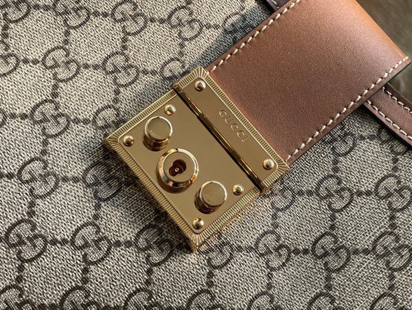 BORSA A TRACOLLA GG PADLOCK LARGE 35 IN TELA BEIGE E PELLE DI VITELLO MARRONE