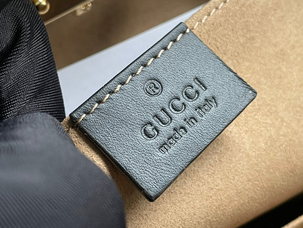 BORSA A TRACOLLA GG PADLOCK MEDIUM 26 IN TELA BEIGE E PELLE DI VITELLO NERA