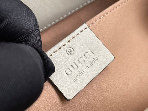 BORSA A TRACOLLA GG PADLOCK MEDIUM 26 IN TELA BEIGE E PELLE DI VITELLO BIANCA