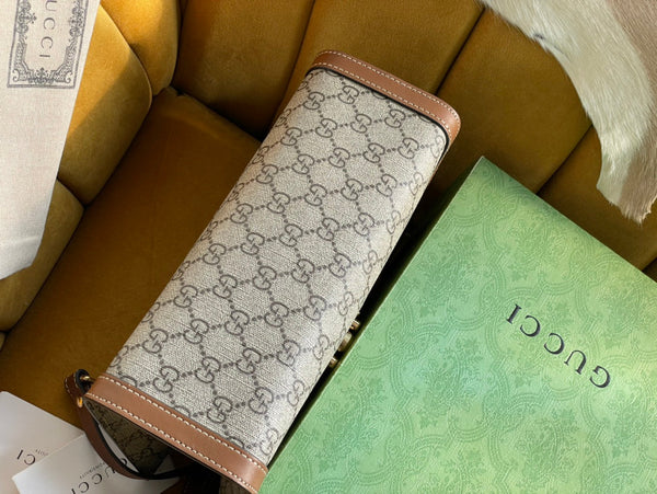 BORSA A TRACOLLA GG PADLOCK MEDIUM 26 IN TELA BEIGE E PELLE DI VITELLO MARRONE