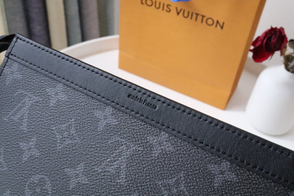 LV M81018 Gaston Wearable Wallet Gaston Black Cowhide 204587