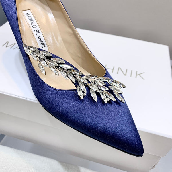 Manolo Wheat Ear Rhinestone High Heels Pumps Navy Blue Silk Fabric 327449