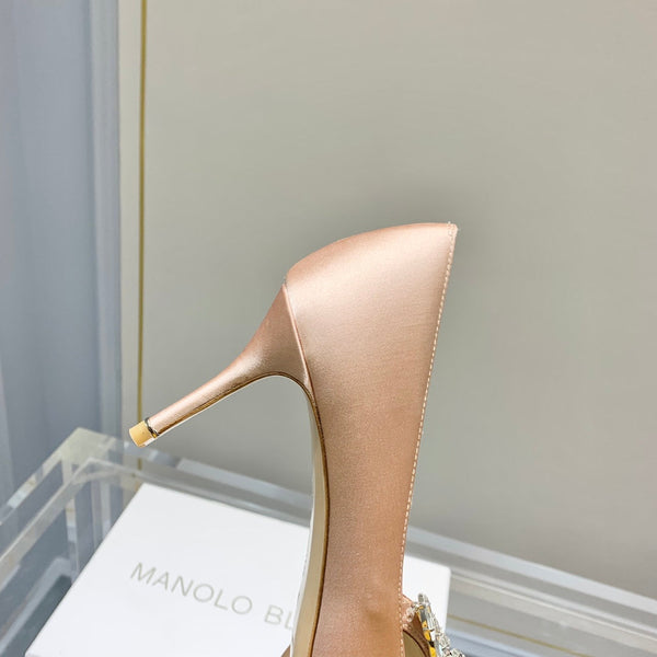 Manolo Wheat Ear Rhinestone High Heels Pumps Pink Nude Silk Fabric 327451