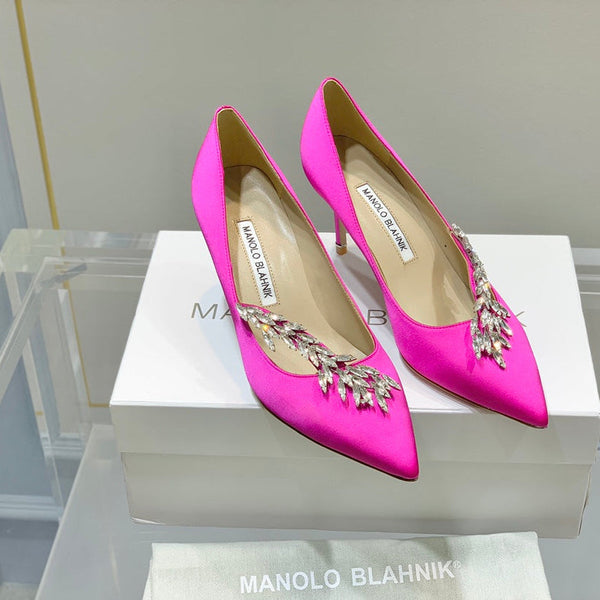 Manolo Wheat Ear Rhinestone High Heels Pumps Dark Pink Silk Fabric 327452
