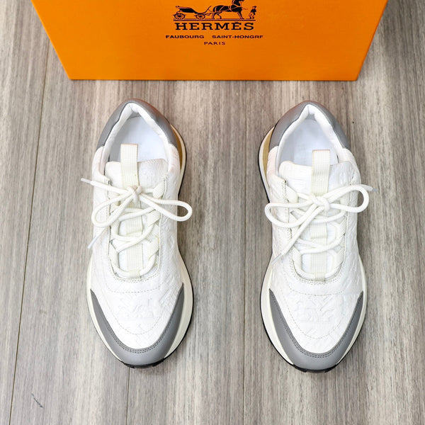 HM EMBOSSED ICON SNEAKER WHITE AND GRAY CALFSKIN