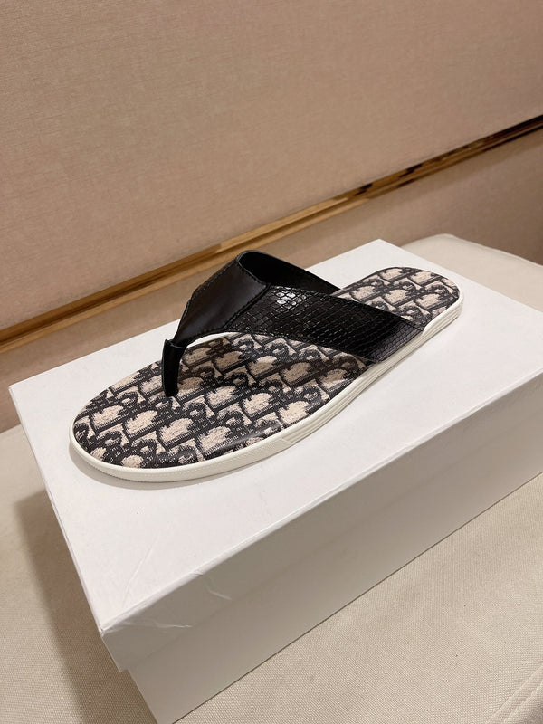 CD ALIAS THONG SNAKE MOTIF BLACK AND BEIGE CALFSKIN