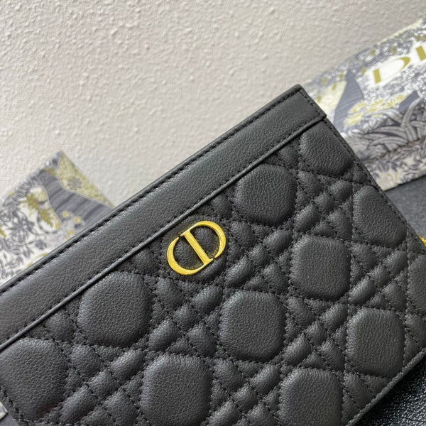 CARO POUCH 19 BAG IN BLACK CALFSKIN