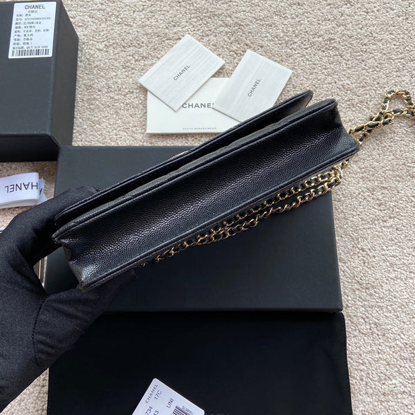 CC Classic Woc 20cm Black Grained Calfskin Diamond Gold Hardware