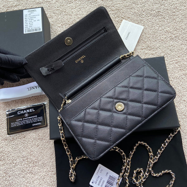 CC Classic Woc 20cm Black Grained Calfskin Diamond Gold Hardware