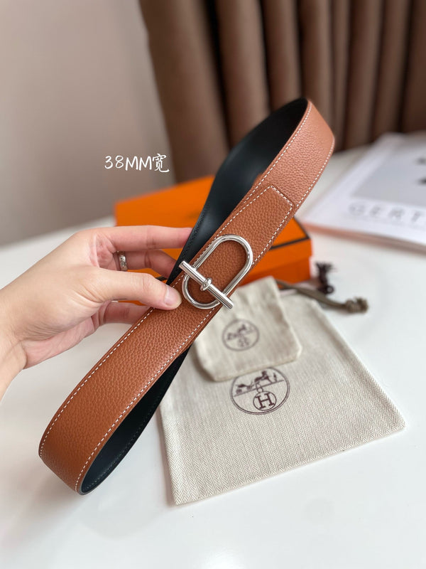 CINTURA HM ITHAQUE CON FIBBIA IN ARGENTO E CINTURINO REVERSIBILE IN PELLE MARRONE CANNELLA E NERO 38 MM