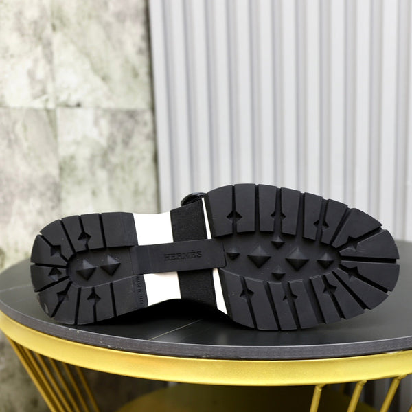 HM DERBY LACE-UP SHOES BLACK CALFSKIN