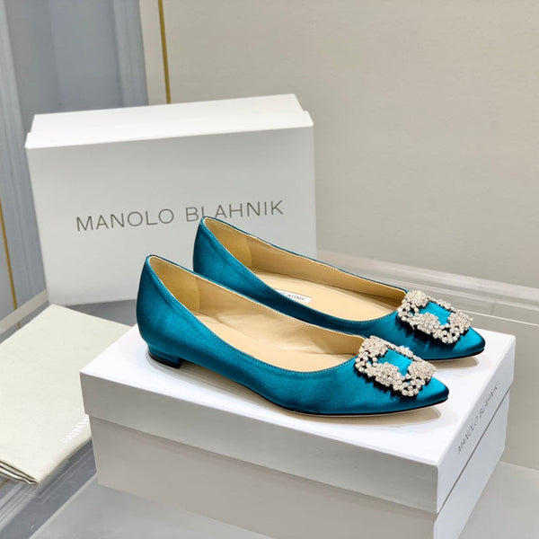 Manolo Diamond Buckle Pumps Olympic Silk 327506