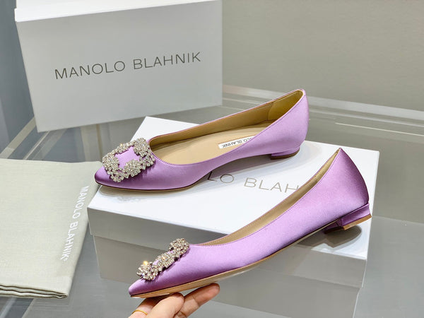 Manolo Diamond Buckle Pumps Purple Silk 327505