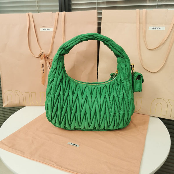 BORSA WANDER 28 IN NYLON ECOLOGICO VERDE