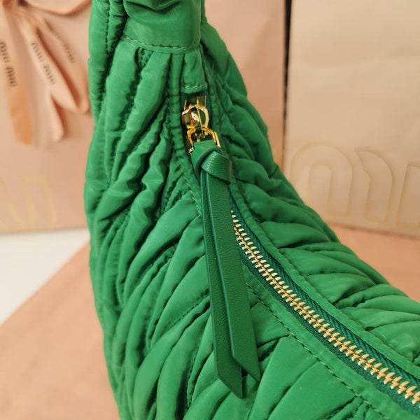 BORSA WANDER 28 IN NYLON ECOLOGICO VERDE