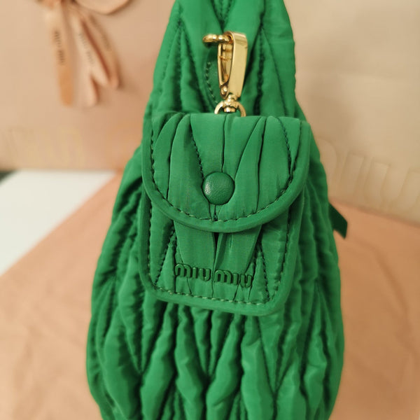 BORSA WANDER 28 IN NYLON ECOLOGICO VERDE