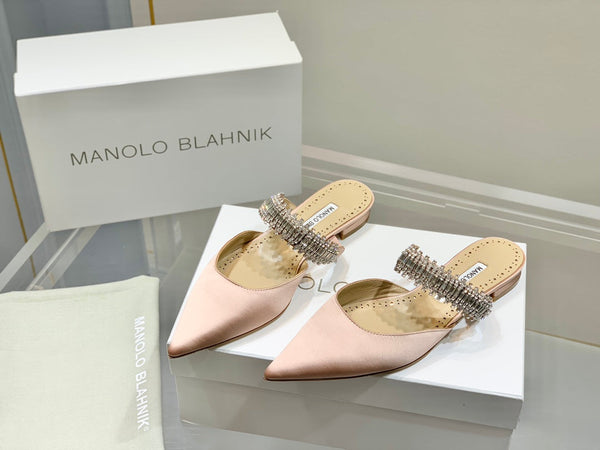 Manolo Flats Mules Diamond Buckle Pink Nude Silk Satin 327488