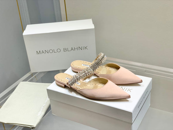 Manolo Flats Mules Diamond Buckle Pink Nude Silk Satin 327488