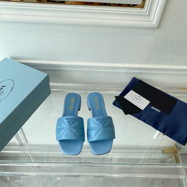 Pra Slide 25 Quilted Sky Blue in pelle