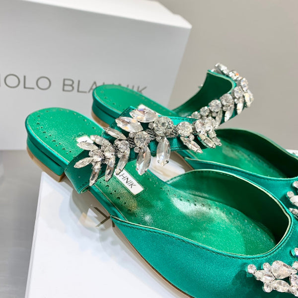 Manolo Flats Mules Crystal Green Silk Satin 327474