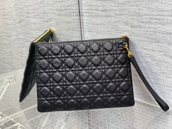 cd large caro daily black calfskin pouch