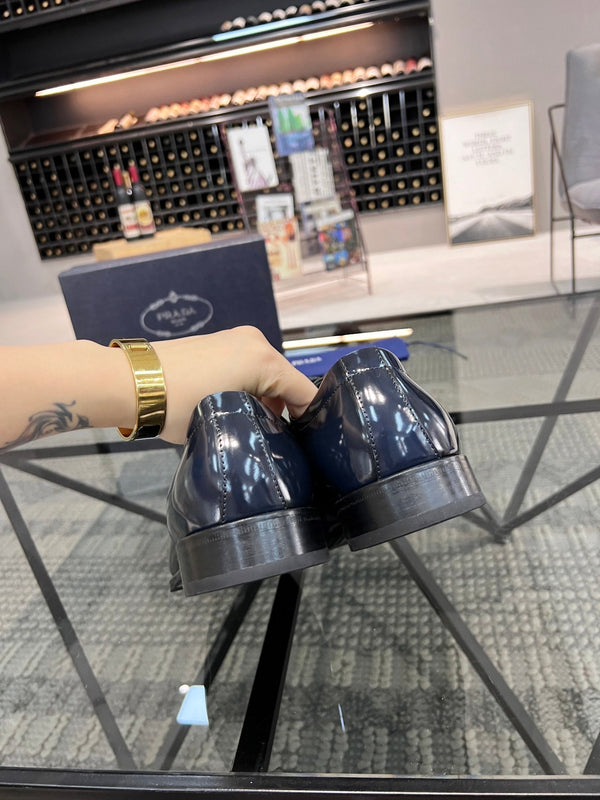 PRA BRUSHED AEGEAN BLUE LEATHER DERBY BROGUE SHOES