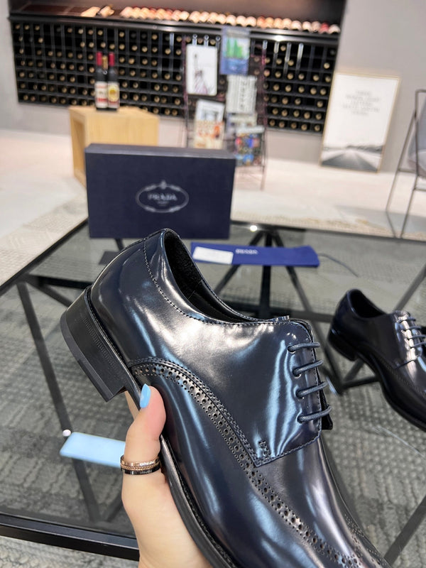 PRA BRUSHED AEGEAN BLUE LEATHER DERBY BROGUE SHOES