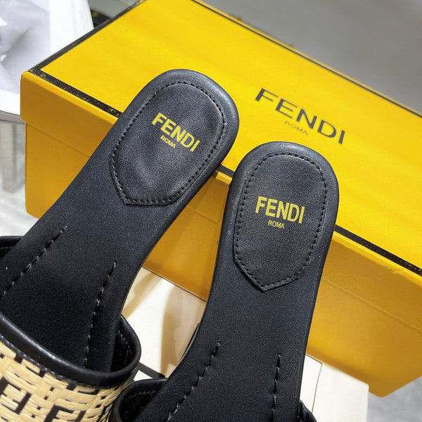 Sandalo in rafia FF da donna nero beige