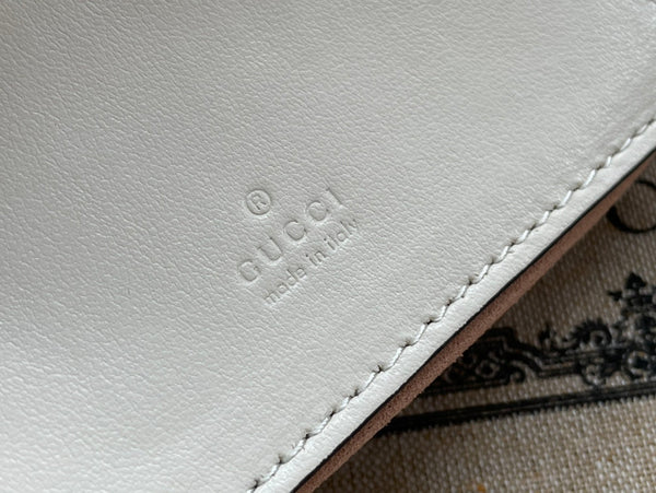 Gucci Marmont 21cm Shoulder Bag White Leather 333534