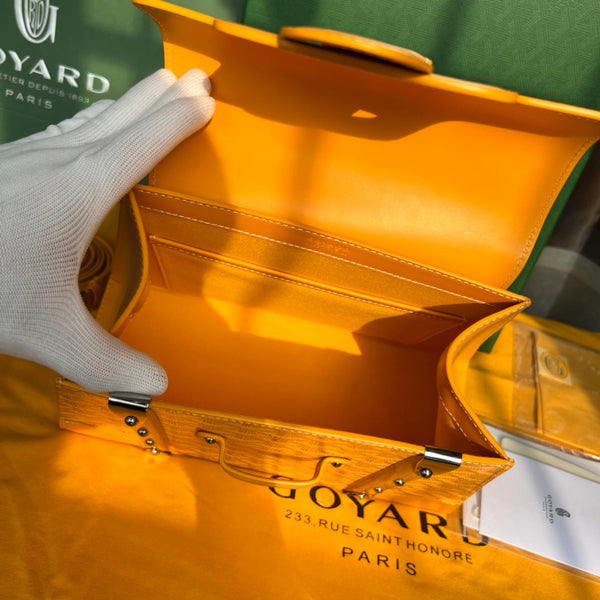 SAÏGON PM BAG 28 IN YELLOW GOYARDINE CANVAS AND CALFSKIN