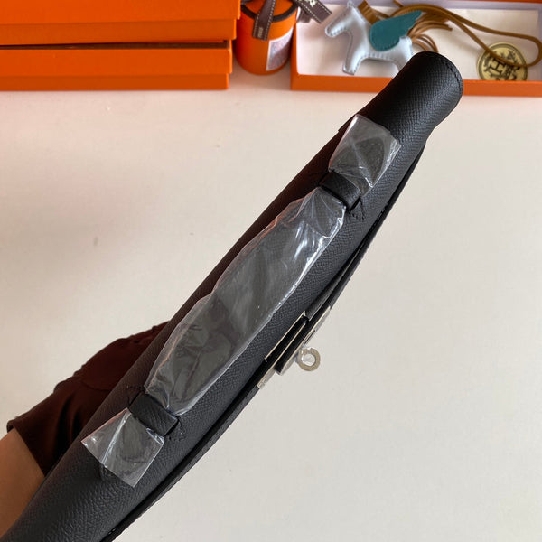 HM Kelly Cut 31 Black Epsom Leather Silver Hardware 229059