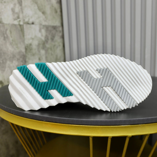 HM BOUNCING SNEAKER CLOUD IN TESSUTO TRASPIRANTE