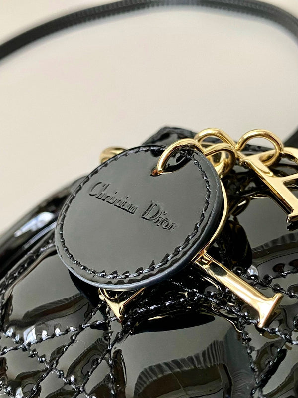 micro lady 12 black patent caslfskin