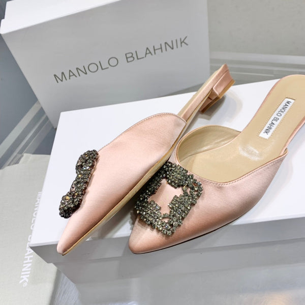 Manolo Buckle Flast Mules Light Pink Silk 327514