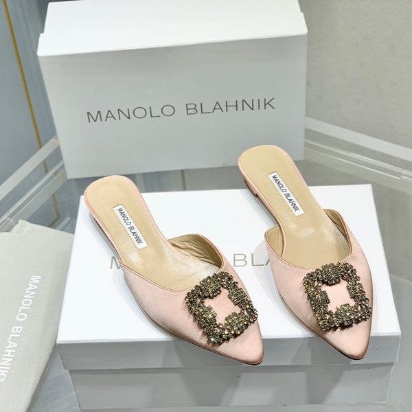 Manolo Buckle Flast Mules Light Pink Silk 327514