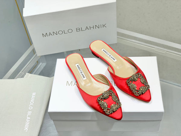 Manolo Buckle Flast Mules Red Silk 327518