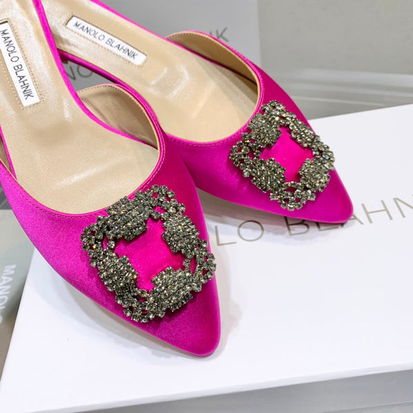 Manolo Buckle Flast Mules Dark Pink Silk 327521
