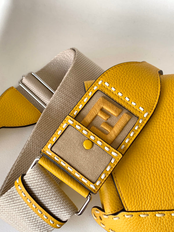 Peekaboo Mini Selleria Bag 23cm yellow leather shw with 220 hand-sewn stitches