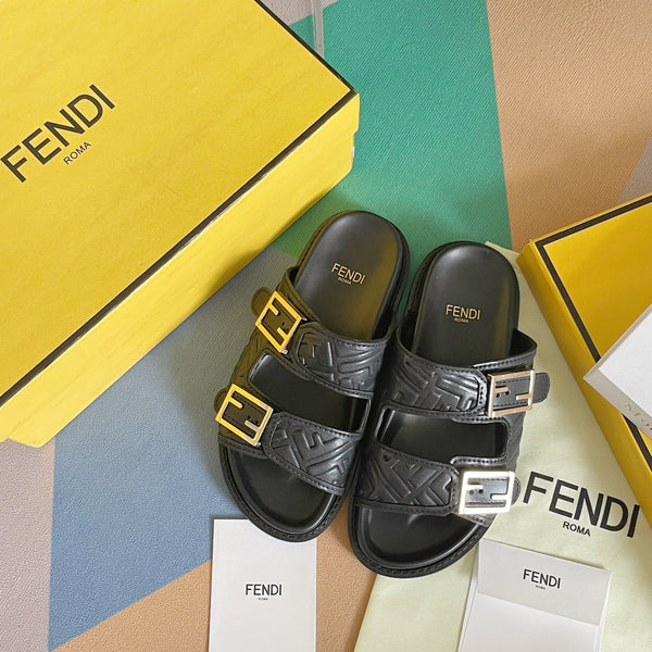 FENDI BAGUETTE DAD SANDALS IN BLACK EMBOSSED CALFSKIN WITH GOLD HARDWARE