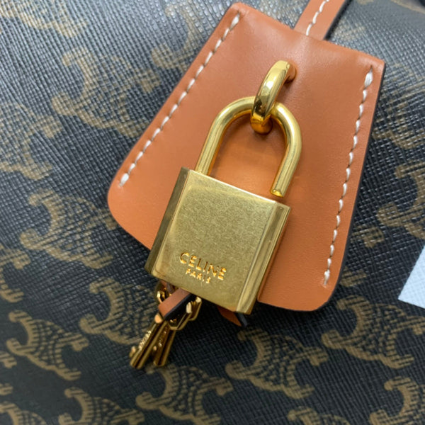 TRAVEL BAG 50 IN BLACK TRIOMPHE CANVAS WITH DOG PRINT