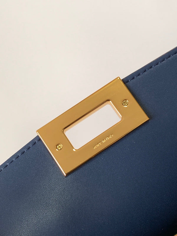 Borsa Peekaboo ISeeU Small da 27 cm in pelle di agnello marrone con finiture dorate