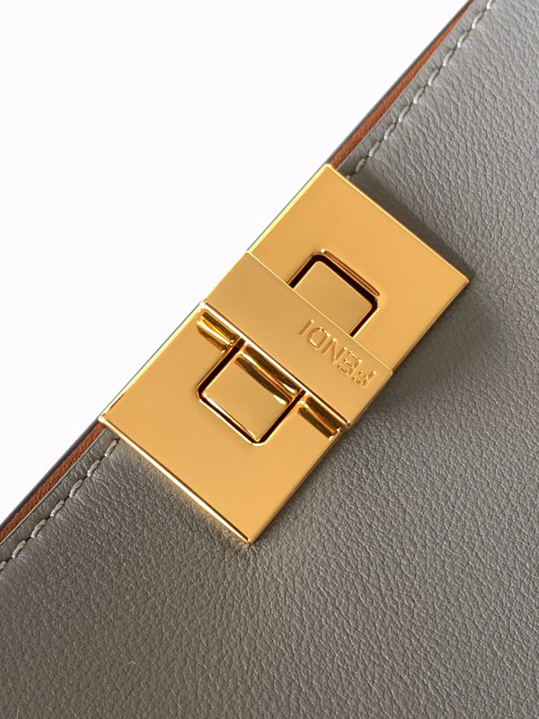 Peekaboo ISeeU Small 27cm Bag grey lambskin gold hardware