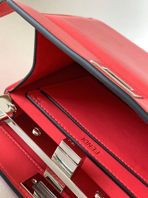 Borsa Peekaboo ISeeU Petite 20 Pelle di agnello rosa caldo Shw